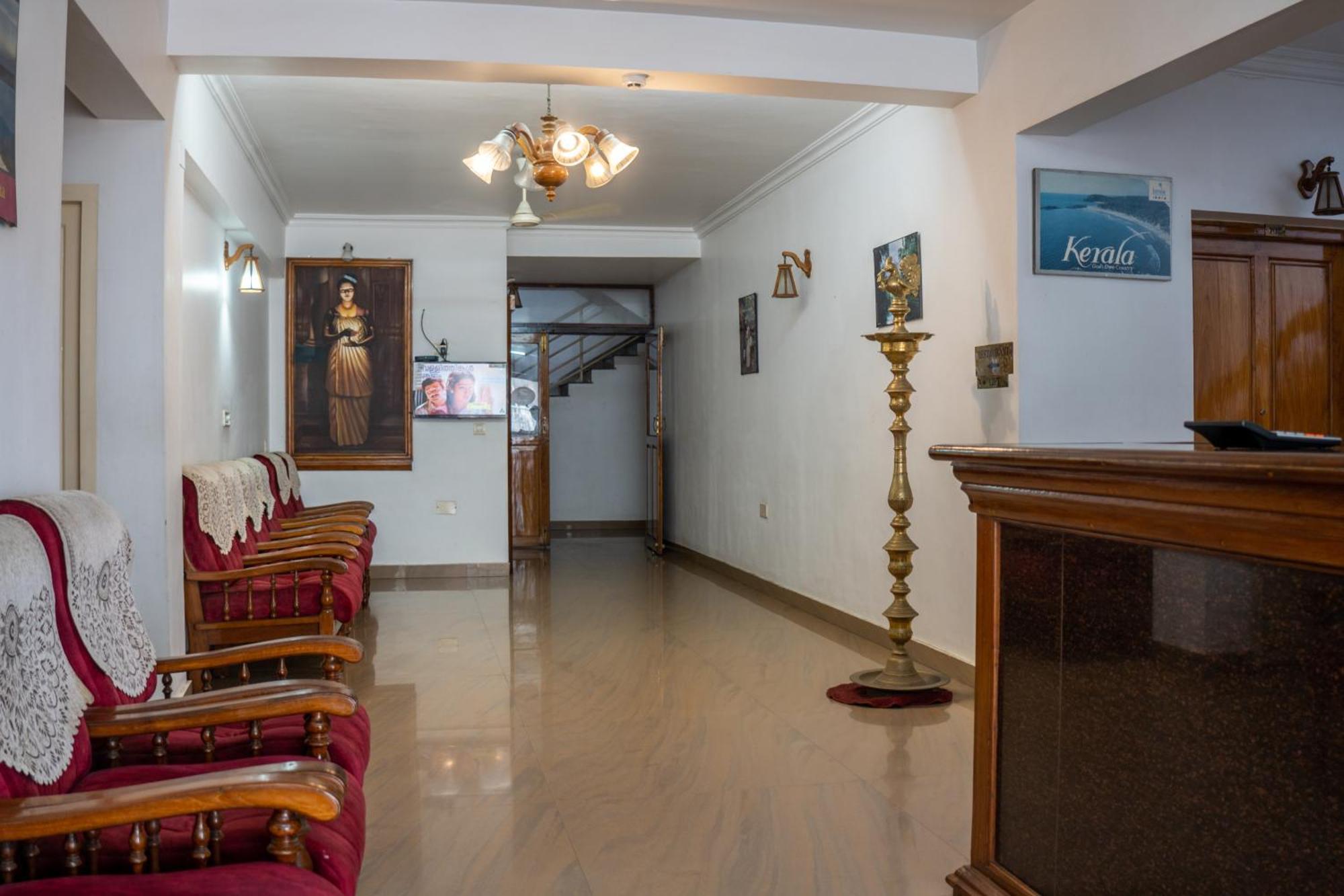 Marine Palace Beach Hotel Kovalam Exterior photo
