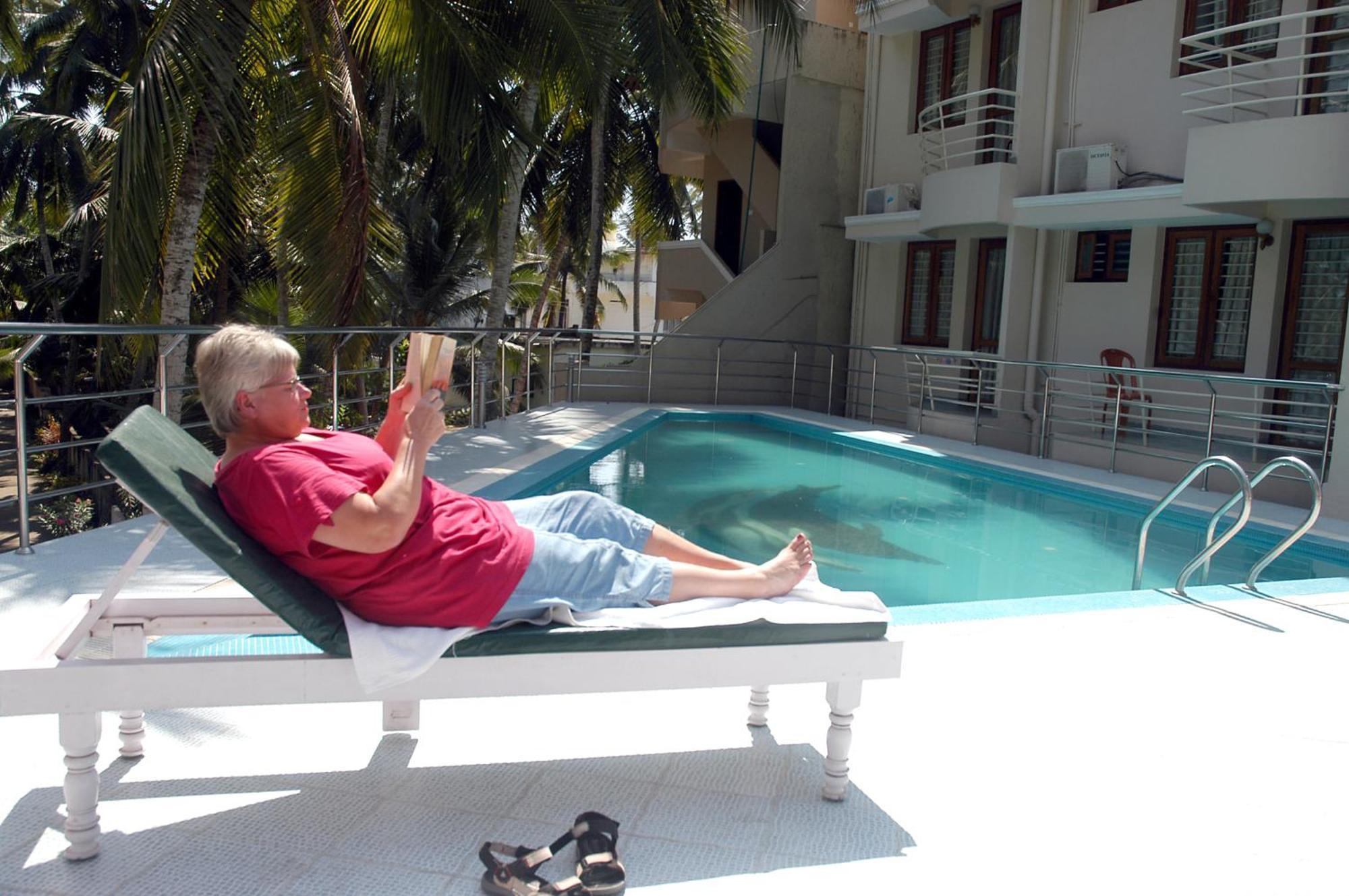 Marine Palace Beach Hotel Kovalam Exterior photo