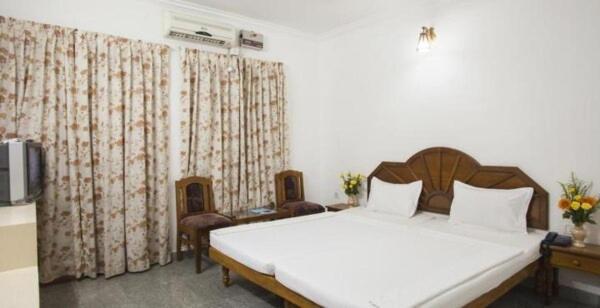 Marine Palace Beach Hotel Kovalam Exterior photo