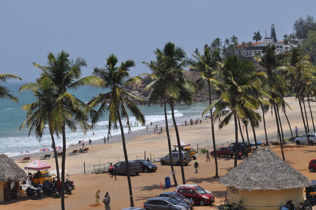 Marine Palace Beach Hotel Kovalam Exterior photo