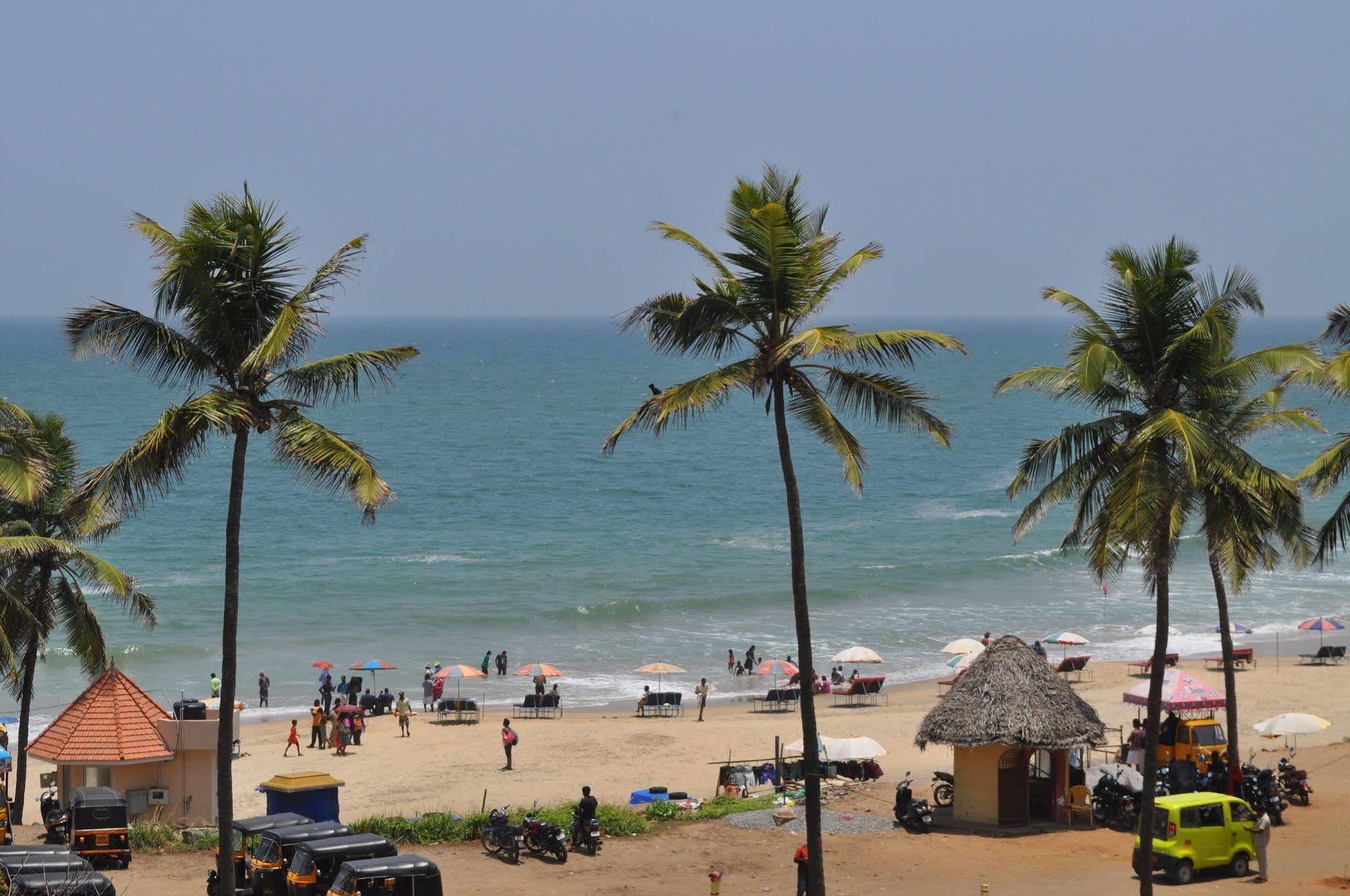 Marine Palace Beach Hotel Kovalam Exterior photo