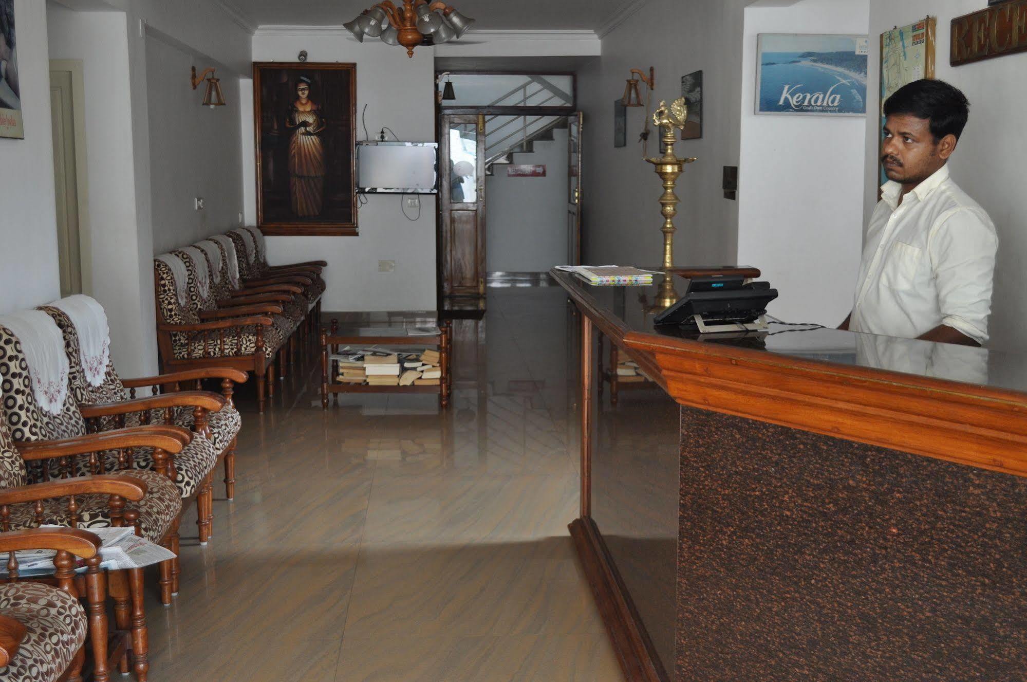 Marine Palace Beach Hotel Kovalam Exterior photo